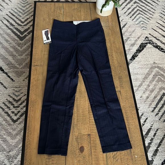 S.C. & CO. Ladies Pull-on Pant - Picture 2 of 15
